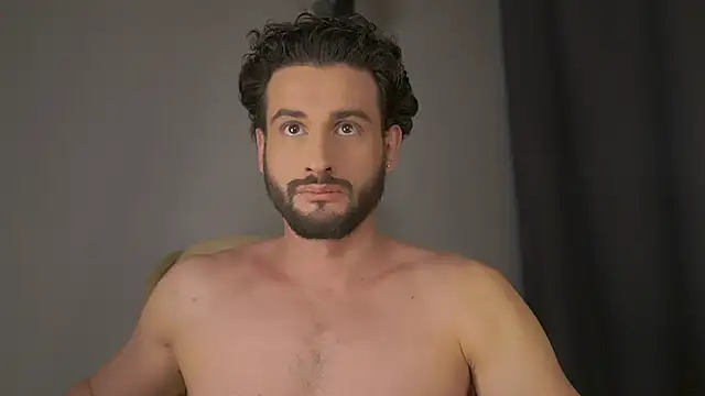 Keen   Luckystrike online show from February 14, 1:00 pm