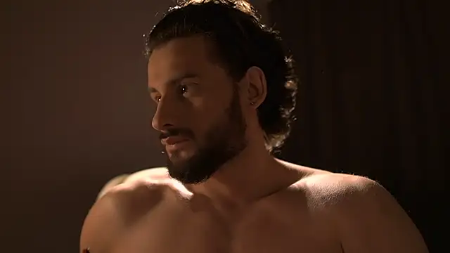 Keen   Luckystrike online show from April 3, 10:38 pm