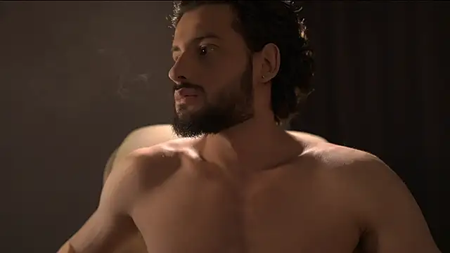 Keen   Luckystrike online show from April 9, 6:04 am