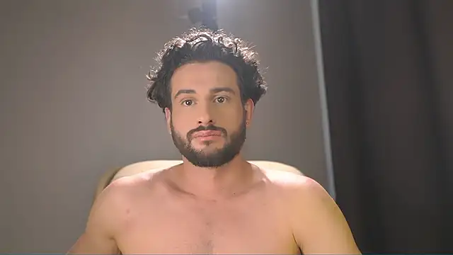 Keen   Luckystrike online show from February 8, 8:45 am