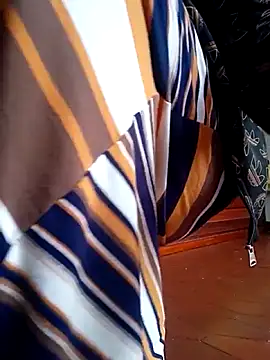 Snapshot of kelly_dirty_ chatting on November 24, 12:49 pm kelly dirty online show from November 24, 12:49 pm