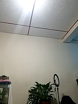 Snapshot of kelly_dirty_ chatting on November 8, 6:44 pm kelly dirty online show from November 8, 6:44 pm