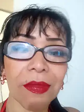 Snapshot of kelly_dirty_ chatting on November 1, 9:41 pm kelly dirty online show from November 1, 9:41 pm