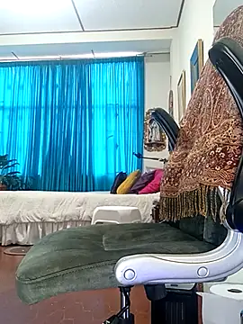 kelly dirty  online show from February 13, 4:18 pm