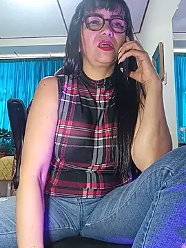 Snapshot of kelly_dirty_ chatting on June 11, 7:55 pm kelly dirty online show from June 11, 7:55 pm