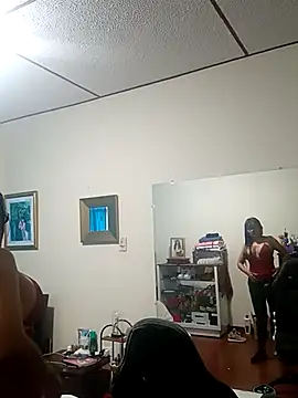 kelly dirty  online show from March 11, 3:39 pm