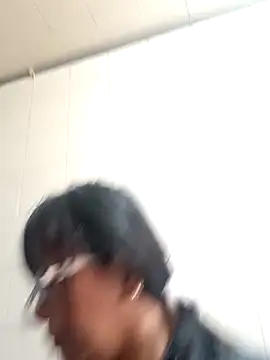 kelly dirty  online show from February 5, 6:04 pm