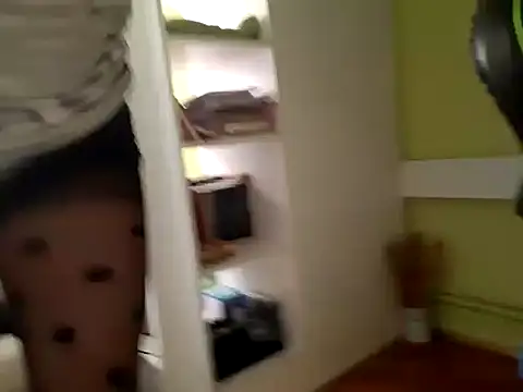 feathersify online show from November 15, 12:53 pm