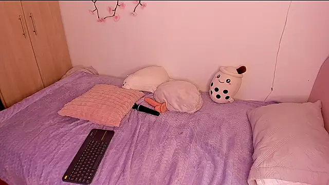 alexa 6908 online show from April 2, 8:37 pm