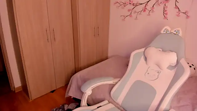 alexa 6908 online show from November 28, 8:53 pm