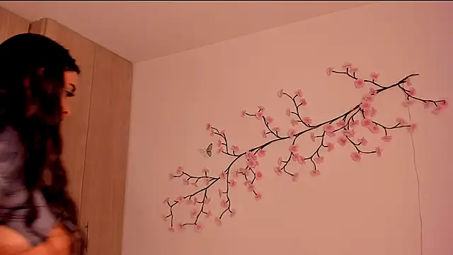 Snapshot of alexa_6908 chatting on February 14, 8:53 pm alexa 6908 online show from February 14, 8:53 pm