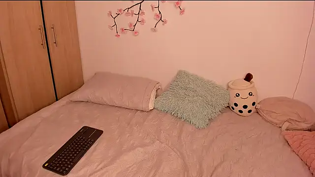 alexa 6908 online show from April 23, 10:33 pm