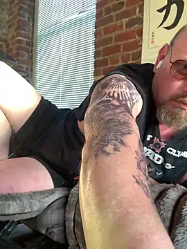 Snapshot of Littledick007007 chatting on March 9, 10:35 pm Littledick007007 online show from March 9, 10:35 pm