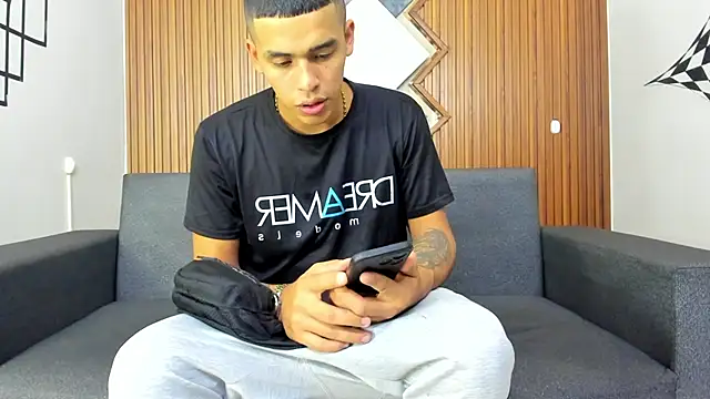 Snapshot of yeckodream chatting on March 10, 3:45 am yeckodream online show from March 10, 3:45 am