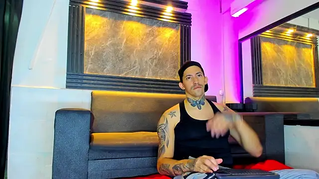 Snapshot of yeckodream chatting on November 18, 4:38 am yeckodream online show from November 18, 4:38 am