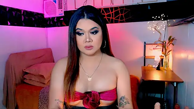 asiankatyhuge online show from November 7, 10:13 pm