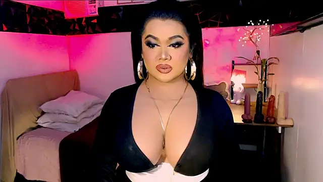 asiankatyhuge online show from February 2, 12:31 am