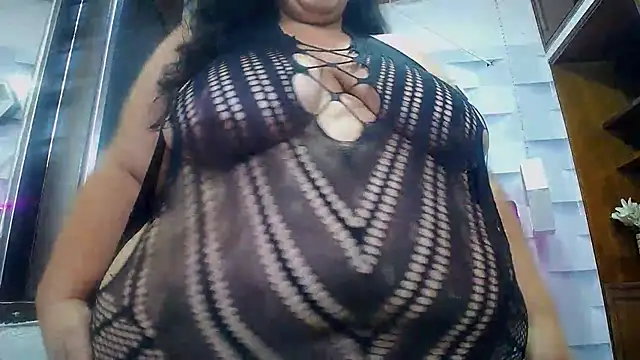 TistMature online show from March 7, 4:11 pm