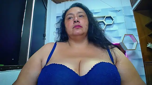 TistMature online show from March 18, 4:28 pm
