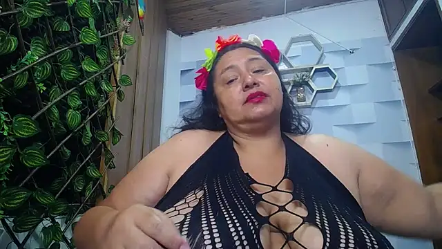 TistMature online show from November 6, 1:15 pm