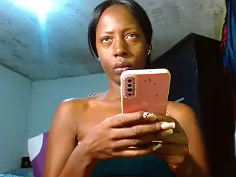 Snapshot of bethanywilson_23 chatting on February 20, 2:13 pm bethanywilson 23 online show from February 20, 2:13 pm
