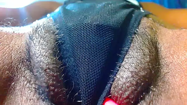 Snapshot of bethanywilson_23 chatting on March 3, 2:57 pm bethanywilson 23 online show from March 3, 2:57 pm