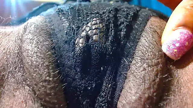 Snapshot of bethanywilson_23 chatting on February 15, 1:54 pm bethanywilson 23 online show from February 15, 1:54 pm