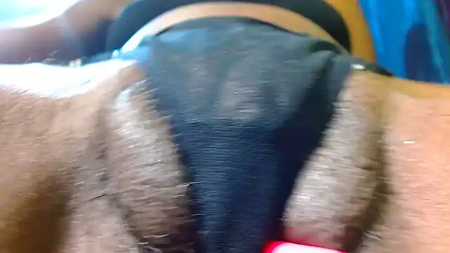 Snapshot of bethanywilson_23 chatting on February 26, 2:06 pm bethanywilson 23 online show from February 26, 2:06 pm