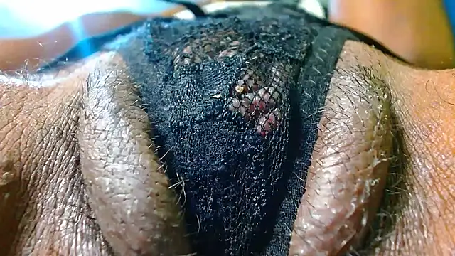 Snapshot of bethanywilson_23 chatting on November 29, 5:24 pm bethanywilson 23 online show from November 29, 5:24 pm