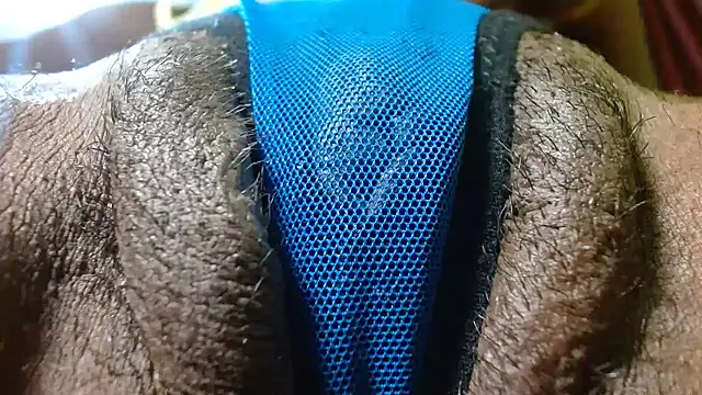 Snapshot of bethanywilson_23 chatting on October 19, 1:47 pm bethanywilson 23 online show from October 19, 1:47 pm