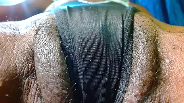 Snapshot of bethanywilson_23 chatting on November 12, 12:20 pm bethanywilson 23 online show from November 12, 12:20 pm