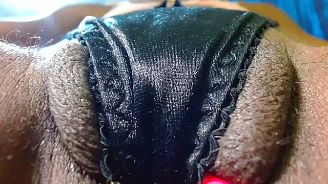 Snapshot of bethanywilson_23 chatting on March 4, 5:53 pm bethanywilson 23 online show from March 4, 5:53 pm