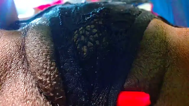 Snapshot of bethanywilson_23 chatting on February 9, 3:10 pm bethanywilson 23 online show from February 9, 3:10 pm