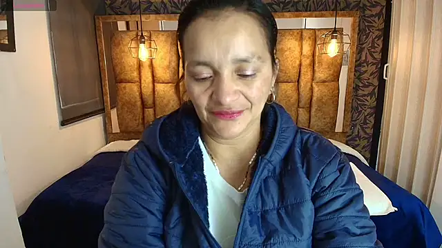 MarilynMiilf  online show from May 4, 8:22 pm