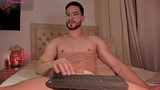 Josseph1  online show from October 10, 2:12 am