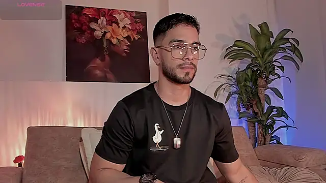 Josseph1  online show from January 15, 12:47 am