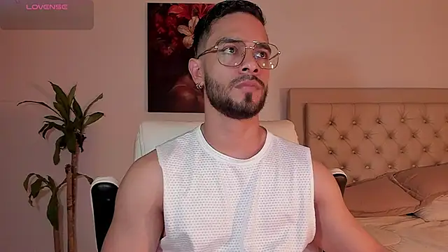 Josseph1  online show from September 27, 10:27 pm