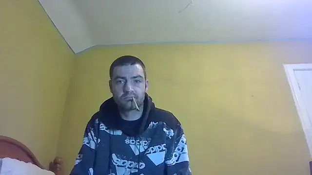 Snapshot of ThatGuyNextDoor1992 chatting on March 8, 1:50 am ThatGuyNextDoor1992 online show from March 8, 1:50 am