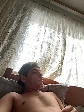 mendonca 4m online show from April 4, 4:13 pm