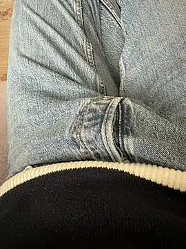 gokhanbey34 online show from April 2, 7:48 am