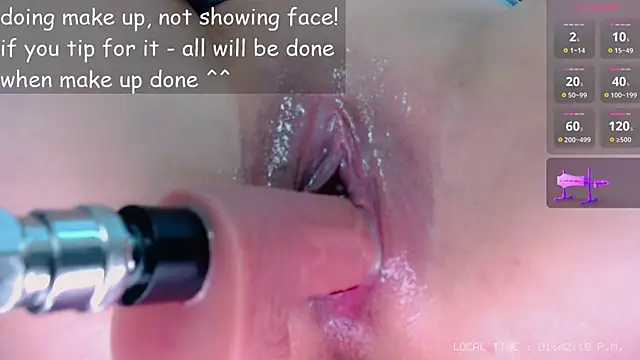 kitty alika online show from November 7, 10:42 am