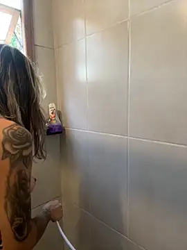 Snapshot of AliceStone19 chatting on November 21, 4:28 pm AliceStone19 online show from November 21, 4:28 pm