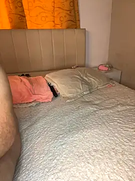 Mya And Davidd online show from October 24, 12:59 pm