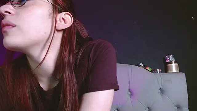 Red-moon1 online show from April 9, 5:20 am