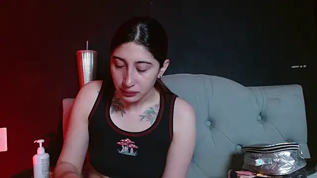 Red-moon1 online show from July 22, 4:47 am