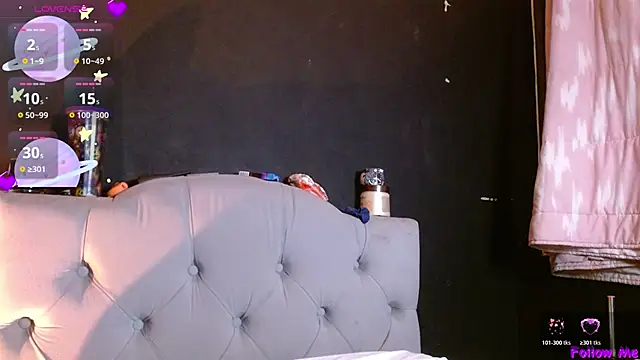 Red-moon1 online show from February 12, 5:07 am