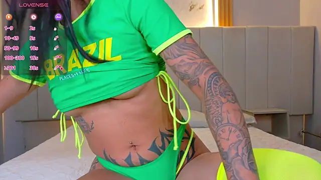 Megan browns1 online show from November 7, 1:04 pm