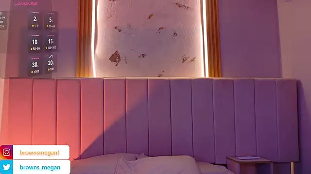 Megan browns1 online show from January 10, 1:06 pm