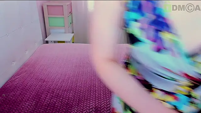 I-JUST-I online show from March 26, 6:11 am