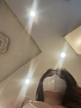 Onee-Chew online show from March 24, 2:11 am